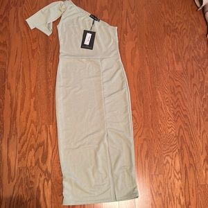 Pretty Little Thing Mint Green One shoulder dress
